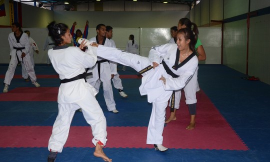 Taekwondo carabobeño apuesta al oro en JDNJ 2013