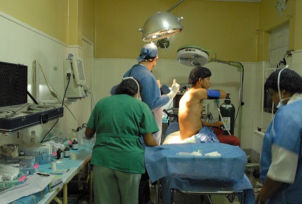 Incorporado nuevo equipo de alta tecnología  en quirófano del Hospital Dr. González Plaza