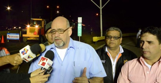 Gobernación de Carabobo inició rehabilitación de Autopista del Este
