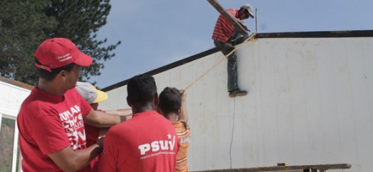 Comunidad de Los Naranjos trabaja en construcción de su base de Misiones
