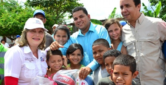 Gobierno de Carabobo entregó ayudas sociales en Base de Misiones Valle Bolivariano