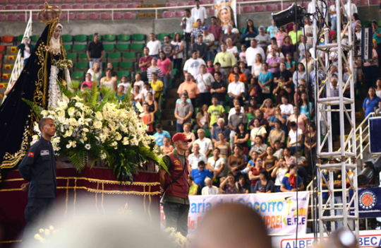 Valencia celebró con multitudinaria misa  Día de su patrona en el Fórum