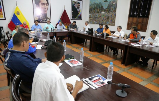 Debatimos documentos para renovación del PSUV con equipo de Organización Nacional del partido