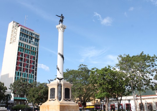 Rescataremos de manera integral plaza Bolivar de Valencia